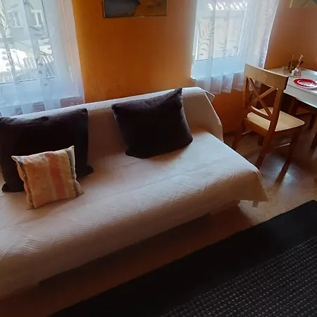 Idyllisches Wohnen An Der Stadtmauer Mit Turm - Einzigartig In Sw Apartment *